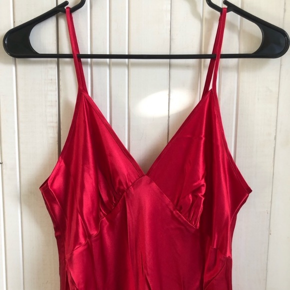 Vintage 90s 100% Silk Slip Dress Crimson Red High Slit Silk Dress Backless Bella - Picture 7 of 16